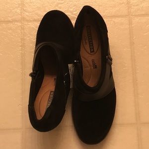 Clark’s ankle booties